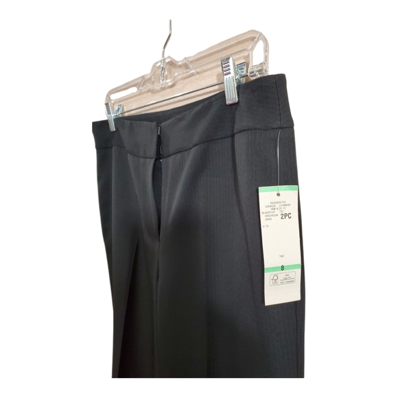 Nine & Co Suit, gray pinstripe Sz 8 - Picture 9 of 13